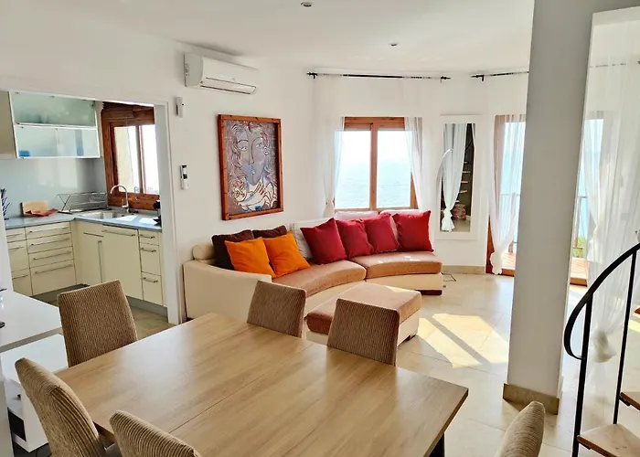 Appartement Balcony Pool & Seaside